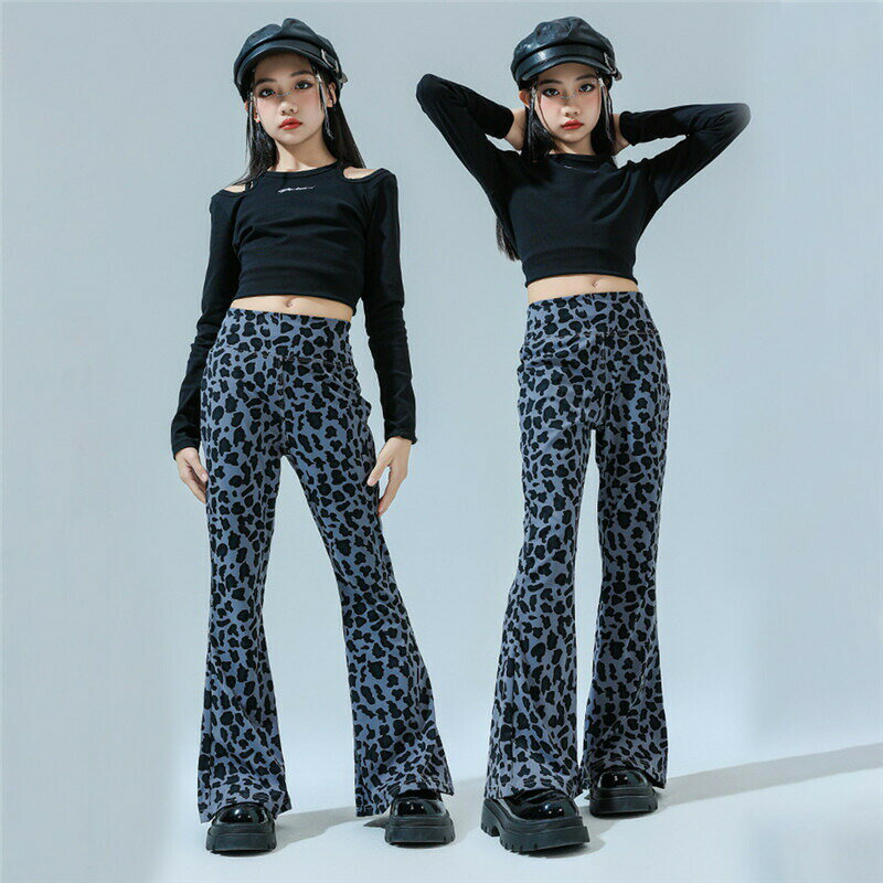 送料無料 2点セット ガールズ ジャズ ダンス衣装 韓国 k-pop ヒップホップ チアガール タンクトップ ヘソ出し 肩だし 豹柄 トップス パンツ jazz セットアップ 女の子 スーツセット 可愛い 舞台 ダンスウェア ヒップホップ 演出服 おしゃれ ステージ 楽天海外通販