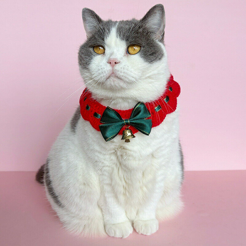 送料無料 クリスマス 犬猫用よだれかけ ベル付き かわいい 犬用スタイ 飾り 猫用 ...
