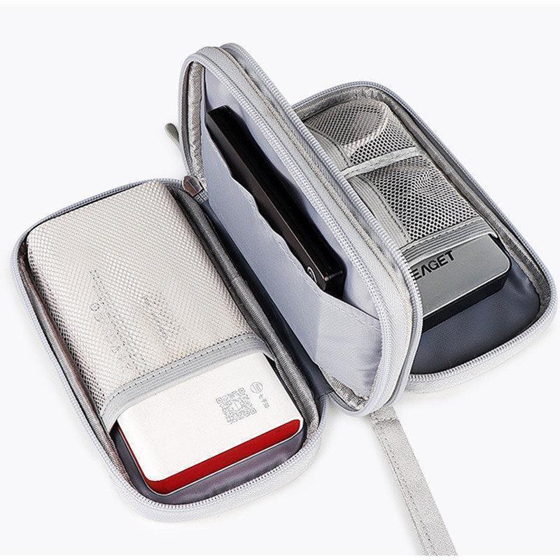 ガジェットポーチ トラベルポーチ モバイル用品収納ポーチ 小物入れポーチ 2層収納バッグ 小物入れ 出張 旅行 軽量 p-needs-10016478 P-NEEDS サンプル画像3