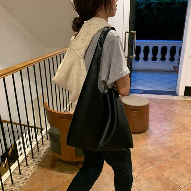 ショルダーバッグ PU バッグ フェイクレザー ワイドベルト ショルダーバッグ p-needs-10022696 P-NEEDS サンプル画像2