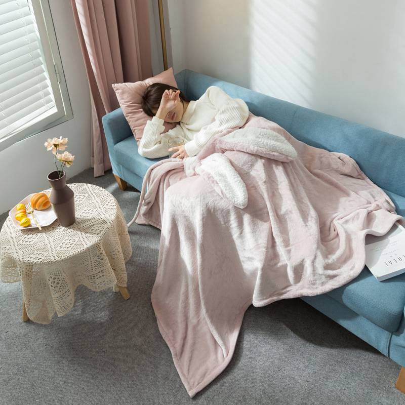 ブランケット 着る毛布 ひ ざ掛け 大判 ガウン おしゃれ ボア ルームウェア 可愛い モコモコ 外出 シングル 柔らか 厚手 ポンチョ レディース メンズ マント 掛け毛布 ウサギ プレゼント クリスマス p-needs-10031089 P-NEEDS サンプル画像3