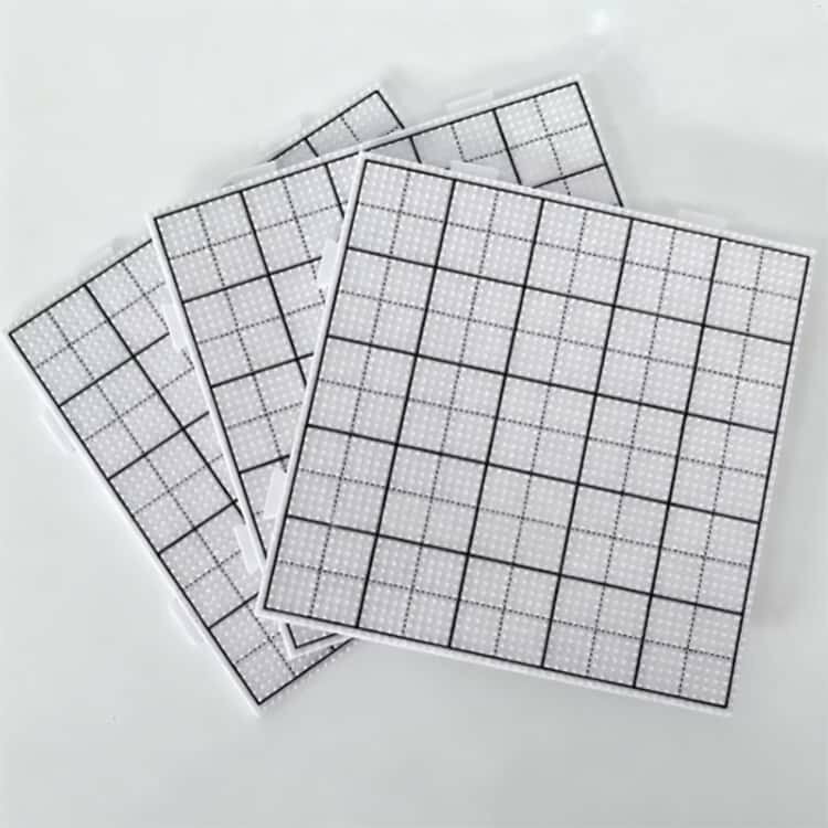 14*14cm ホットビーズ 連結可能 アイロンビーズプレート プレート 四角形 パーラービーズ ナノビーズ DIY 接続可能 6枚セット プレート 親子 2.6mm用 白 ホワイト 趣味 アイロンビーズ 飾り物 手作り素材 簡単 子供 14*14cm オリジナル小物 知育 3