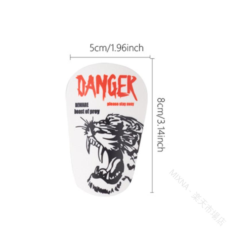 P-NEEDSのすね当て ミニサッカー フットボール 小型 衝撃吸収 軽量 プロテクター すね保護 ゲーム用 2個 スポーツ用 サッカー用 フットサル用 ジュニア用 大人用 通気性 軽量設計 衝撃緩和 耐久性｜アングル2