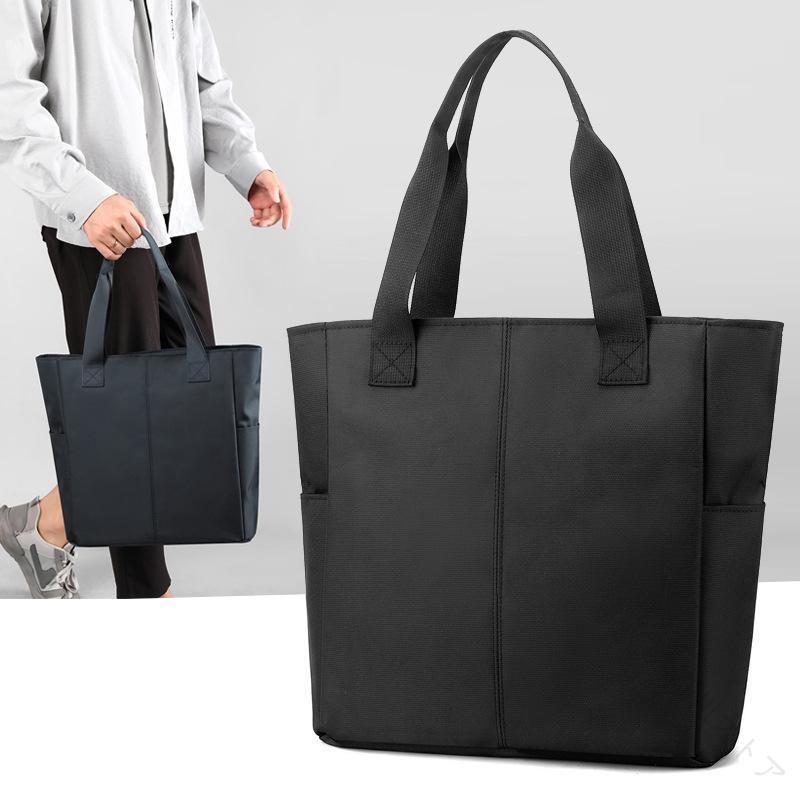 原産国／製造国: 中国 .メンズ ビジネス ハンドバッグ 大型 縦型 トートバッグ オックスフォード 布 多層 収納 軽量 外出用 普段使い 通勤 男性用 鞄 バッグ カバン バック 手提げ 手持ち 父の日 プレゼント ギフト おしゃれ 耐久性 防水 大容量 コンパクト 多機能 シンプル 通勤用 フォーマル スタイリッシュ ブラック ブラウン ネイビー 軽快 人気 新作 便利 多収納 紳士用 大型バッグ 通勤バッグ ビジネスバッグ メンズバッグ 男性用バッグ 軽量バッグ 多層ポケット 多機能バッグ 収納豊富 トートバッグ 布製バッグ オックスフォード素材 カジュアルバッグ フォーマルバッグ プレゼント用バッグ 普段使いバッグ おしゃれバッグ ギフトバッグ 父の日おすすめ 鞄 かばん バッグ 人気商品 新作入荷 特価 おすすめ商品 通勤通学用。 指定された配送時間は承っておりません。高川ストア