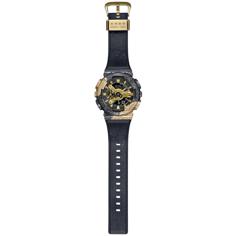 カシオ 腕時計 CASIO 時計 カシオ CASIO Gショック カルサイト G-SHOCK 40th Anniversary Adventurer’s Stone 男性 向け メンズ 限定 鉱石 GM-114GEM-1A9JR 人気 おすすめ おしゃれ ブランド プレゼント ギフト 防水 アウトドア キャンプ フェス 頑丈 レア ゴールド