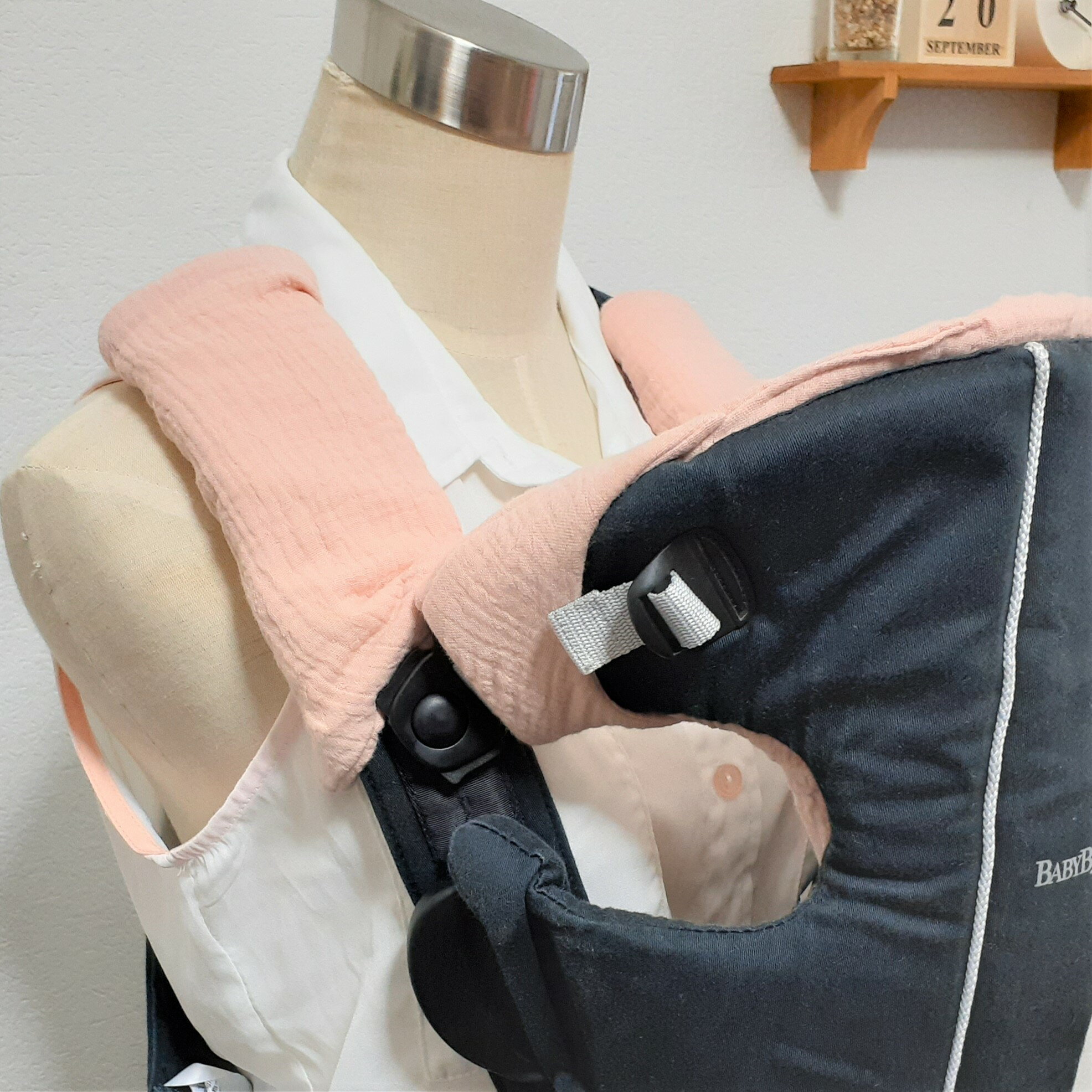 ベビービョルン ハーモニー オリジナル mini move ミラクル アンジェレッテプチ 専用 抱っこひもカバー首回りカバー よだれカバー よだれパッド ぽこぽこダブルガーゼ