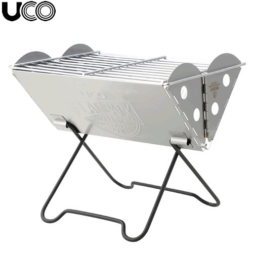 ファイヤーピットがさらにコンパクト、軽くなって新登場。バックパックの背面へ押し込んだり、ダッフルバッグに忍ばせたりと、ひとりでも焚き火やBBQを気軽に楽しめるアイテムです。 ■材質：ステンレス ■重量：832kg ■サイズ： 24.1×17.8×20.3cm（使用時） 27×18×3cm（収納時） ■付属品：網用ハンドル、収納ケース 【ユーコ UCO】【アウトドア】【焚火台】【ストーブ】【キャンプ　キャンピング　テーブル】【20SS】　