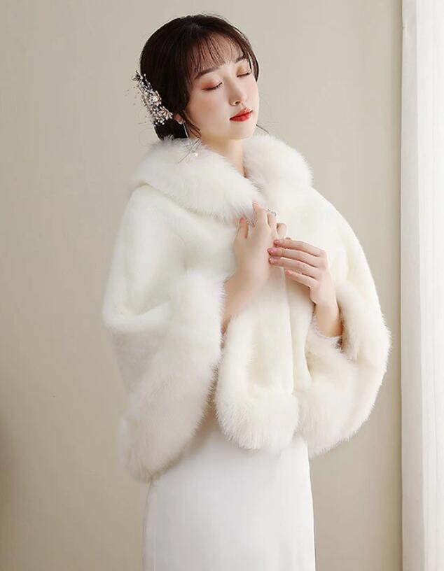 ト もこもこ 羽織り 冬 ふわふわ 暖かい 防寒 パーティー用 ボレロ ショール ストール カーディガン ウ..