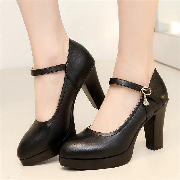 アンクル プラット ストラップ 美脚 5cm 厚底 アーモンドトゥ 7cmヒール ブラック シンプル 綺麗め 痛くな レディース ベルト 黒