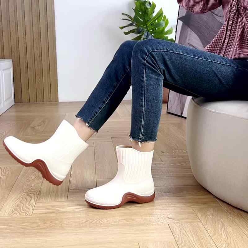 雨用 レディース ブーツ おしゃれ シューズ 靴 きれいめ ミドル丈 クツ ファー付 雨具 くつ ショート丈..