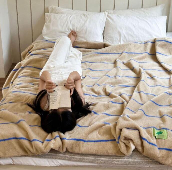 クファー フランネル シングル ダブル 大判 防寒対策 掛け布団 プレゼント 膝掛け お洒落 車中 掛け布..