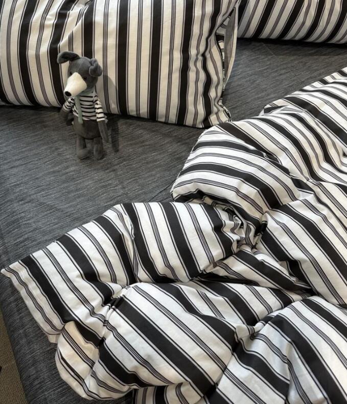 シングル ダブル 通気性 柔らか 四季通用 3点セット 4点セット 掛け布団カバー 枕カバー 寝具カバーセット 洗える プレゼント