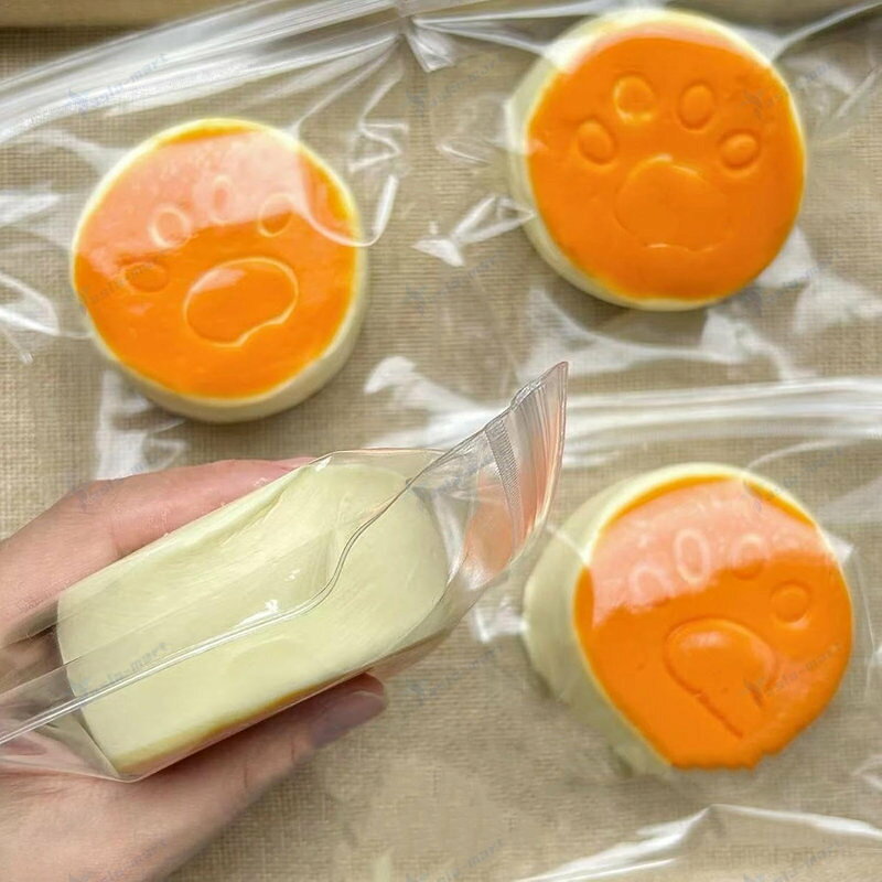 もも スクイーズ スクイーズケーキおもちゃ もちもち 水感スクイーズ シリコン 減圧グッズ 手触りが柔らかく 伸縮性のあるスティッキーボールおもちゃ弾力性が高く pabloshop-10124001 パブロ楽天市場店 サンプル画像3