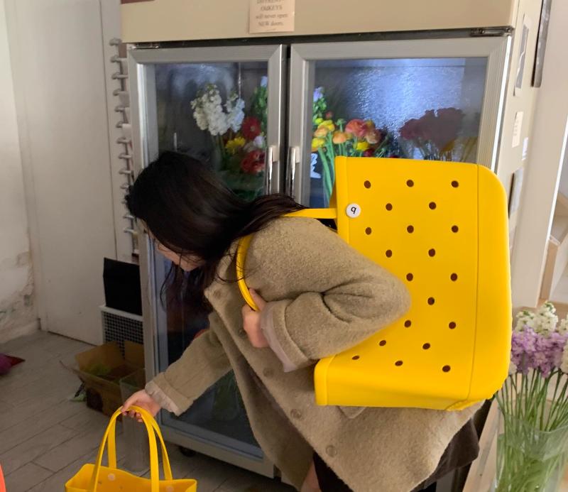 イエロー 選べるサイズ プールバッグ パープル オレンジ 女性用 レディース ピンク ビーチバッグ ビビットカラー イン シリコン