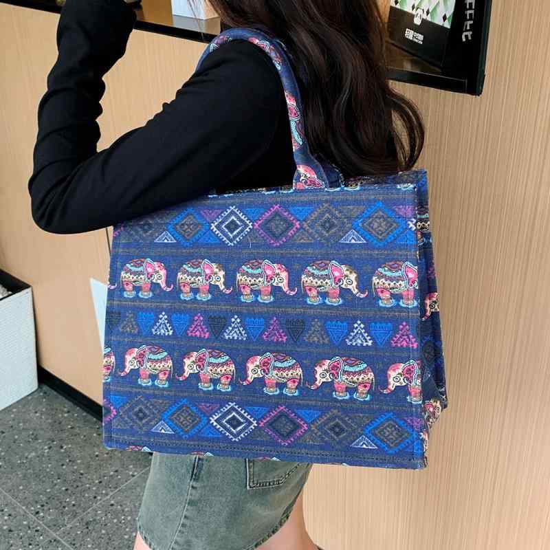 ー チャック ポケット 青 黒 シンプル カジュアル ロゴ 英字 普段使い個性的 存在感 主役級 こなれ感 抜け感 おしゃれ かわいい