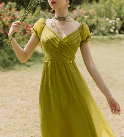 樂天商城 - リゾートワンピース マキシ リゾート 夏 大きいサイズ ゆったり マキシワンピース 春夏 レディース リゾートワンピ マキシ丈 エレガント 上品 華奢見え 綺麗め 清楚 オフショルダー 2WAY ふんわり フェミニン かわいい おしゃれ セクシー サマードレス 海辺 グリーン