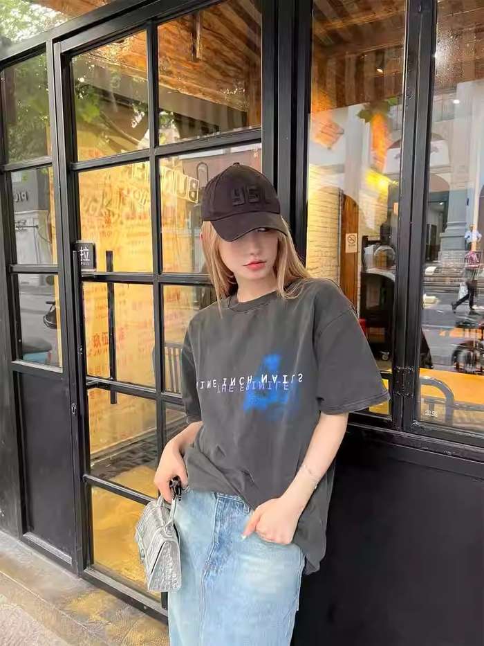 樂天商城 - レディー レディース 大きいサイズ デニムコーデ ストリート カジュアル ロゴ プリント 半袖 トップス tシャツ 予約商品 冬新作