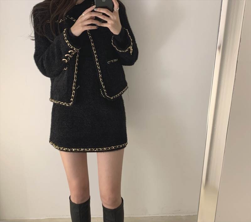 クルーネッ 萌袖 長袖 ショート丈 ひざ上 ミニ 冬 秋 個性的 レディース 上下セット アウター スカートセットアップ ジャケット