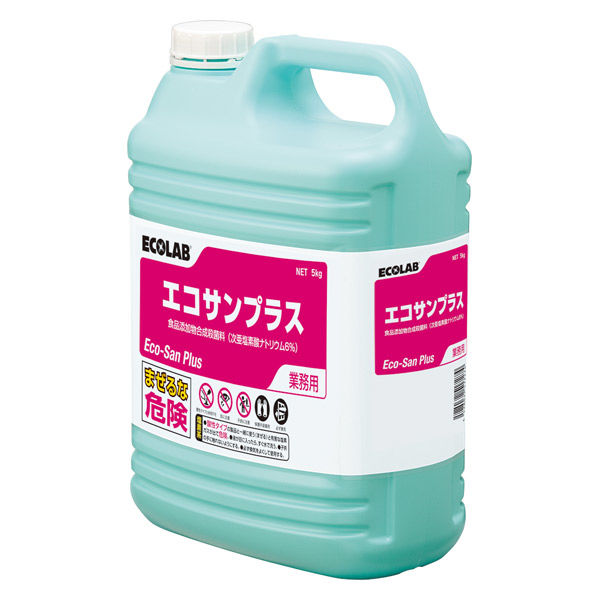 安定性の良い次亜塩素酸ナトリウム6％溶液。（食品添加物合成殺菌料） 食器類、まな板、ふきんの漂白・除菌に最適。 ・食品添加物製なので、安心して使用できます。 ・除菌だけではなく漂白効果もあります。 ・野菜や果物などの除菌にも利用できます。 メーカー品番：7105705 用途：まな板、ふきん、おしぼりなどの除菌・漂白、野菜・果物などの除菌。 性状：液体／アルカリ性 標準使用濃度：200倍～600倍 容量：5kg 【使用方法】 〔食器・まな板・オシボリなどの除菌・漂白〕 600倍[300ppm]水溶液に約10分間浸漬する 1.エコサンプラスを入れる 2.溶液に入れ、約10分間浸漬 3.水ですすぐ 〔野菜及び果物等の除菌〕 300倍[200ppm]水溶液に5分間浸漬する（600倍[100ppm]水溶液の場合は10分間） トマトや果物等 1.流水で下洗いを行う 2.300倍溶液に5分間浸漬 3.溶液をすて、流水でかきまぜながら、塩素臭がなくなるまですすぎ洗いを行う キャベツ 1.流水で下洗いを行う 2.2～4等分にカットし、300倍溶液に5分間浸漬 3.溶液をすて、流水で撹拌しながら、塩素臭がなくなるまですすぐ 4.葉物はカットした後、再度流水ですすぐ