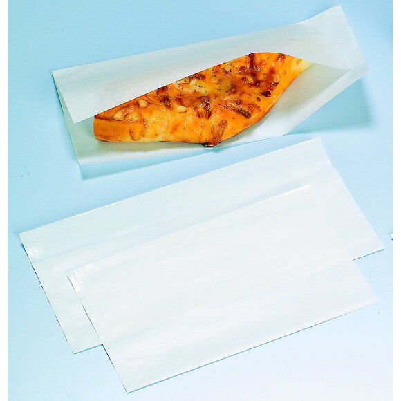 【ケース販売】オープンパック　A－20無地（1ケース/5000枚入）4977017501072 袋の内側のラミネートがソース、ケチャップのにじみ、漏れを防ぎます。 【商品説明】 【規格内容】幅200×長さ130（ベロ30）mm【材質】純白紙30μ／LD15μ【色】白【柄】柄無【商品特徴】・袋の内側にポリエチレンをラミネートしていますので、ソースやケチャップのにじみ、漏れをを防ぎます。｜・商品が入れやすく、食べやすいオープンタイプの形状です。｜用途：フランクフルト、アメリカンドッグ、ホットドッグ、たい焼き、今川焼き、串焼き、カットピザ、焼きいも、焼きとうもろこしなど｜形状：片貼袋／耐油OK 1