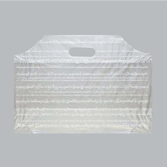 フラットバッグ◇包んだ後のフィット感を意識した寸法設計にしています。◇持ち手部分が山型なので、開口部が大きく広がります。◇底マチと逆ハの字の組み合わせで、袋に安定感があります。●材質：HDPE●色：半透明●形状：小判抜●サイズ：巾×長さ×底...