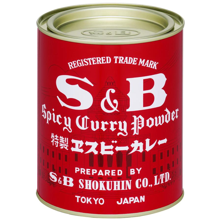 ■「赤缶」の愛称で昔から変わらぬ味を守っています。選び抜かれたスパイスが色・味・香りにおいて最高の演出をします。 ■業務用　赤缶カレー粉 ■内容量：400g 品名：カレー粉 原材料名：ターメリック（インド）、コリアンダー、クミン、フェネグリーク、こしょう、赤唐辛子、ちんぴ、シナモン、フェンネル、ジンジャー、スターアニス、ガーリック、甘草、クローブ、サボリー、ナツメッグ、ローレル、オールスパイス、オレガノ、セージ、タイム、カルダモン、アニスシード、ガランガル、キャラウェイ、セロリーシード、タラゴン、ディルシード、バジル、パプリカ、マジョラム、マスタード、メース、ローズマリー 賞味期限：缶底部に記載 保存方法：直射日光、高温多湿を避けて保存してください。