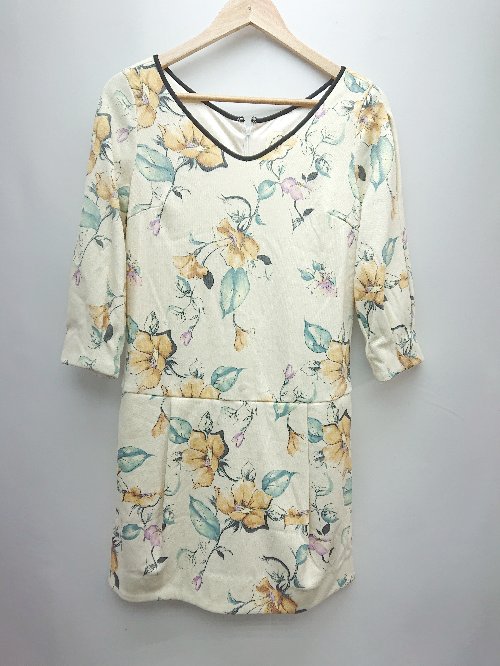 ◇ ◎ ●未使用● Marblee マー ブリー タグ付き 花柄 フラワー 七分袖 ミニ ワンピース サイズF イエロー ..