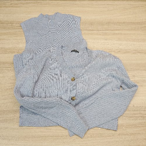 ◇ SALOON フロントボタン クロップド丈 細身 ワンピース カーディガン 表記なし ブルー レディース E 【中古】