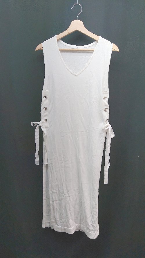 ◇ SLY スライ Vネック サイドスリット レースアップ 重ね着 ロング ワンピース サイズFREE ホワイト レディース E 【中古】