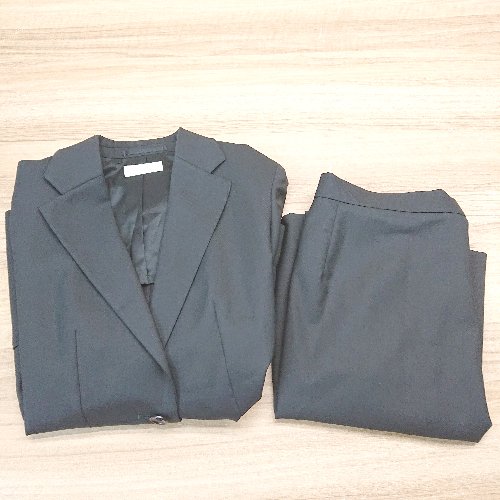 ◇ KANSAI FORMAL SHOWER CLEAN シンプル 無地 フォーマル ひざ丈 S スカートスーツ サイズ5AR ネイビー レディース E 【中古】