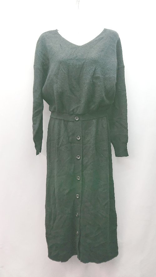 ◇ AZUL BY MOUSSY ニット Vネック ウエ