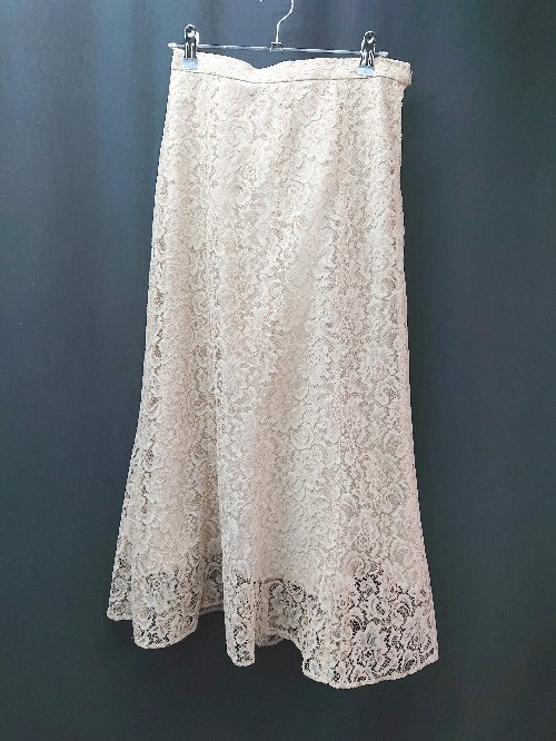 ◇ anatelier 総レース サイドジップ ウエストゴム 裏地あり ロング丈 フレア スカート サイズ38 ベージュ レディース E 【中古】