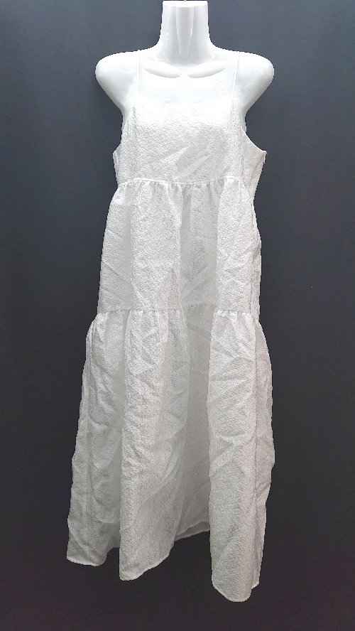 ◇ crie conforto 裏地 サイドジップ 薄手 オシャレ ノースリーブ ロング丈 ワンピース サイズS ホワイト レディース E 【中古】