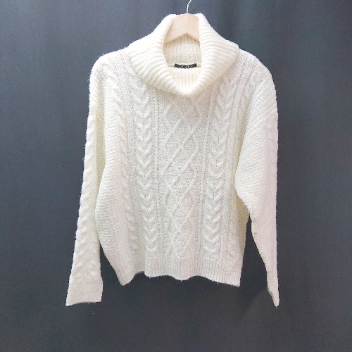◇ INGNI イング ケーブル編み タートルネック 冬物 アクリル100％ 長袖 ニット サイズM ホワイト レディース E 【中古】