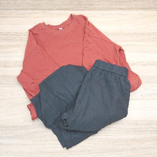 ◇ 《 UNIQLO ユニクロ まとめ売り2点セット サイズL 無地 バックウエストゴム ワンピース スカート レディース 》 E 【中古】