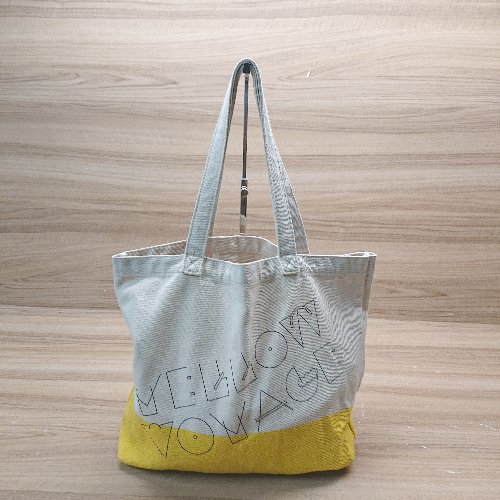 ◇ YELLOW VOYAGE 星野源ライブツアー2016 グッズ ロゴ入り ツアータイトル トート バッグ ナチュラル メンズレディース E 【中古】のサムネイル