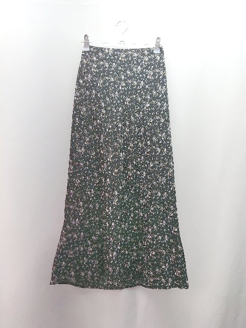 ◇ natural couture バックウエストゴム 花柄 ロング フレア スカート サイズF ブラック パープル マルチ レディース E 【中古】