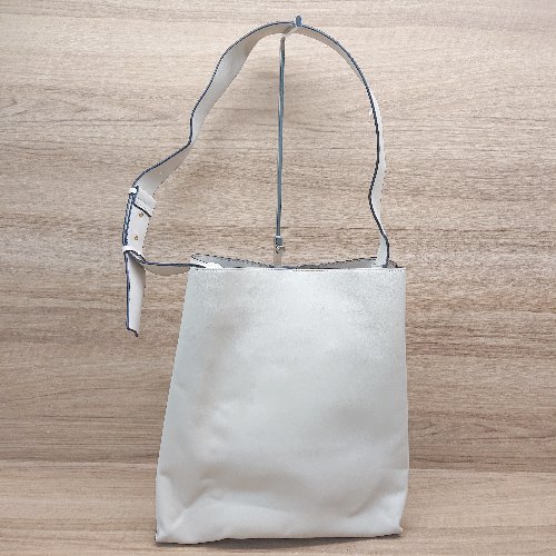 ◇ ROPE 大容量サイズ オフィスカジュアル きれいめ シンプル ショルダーバッグ アイボリー レディース E 【中古】