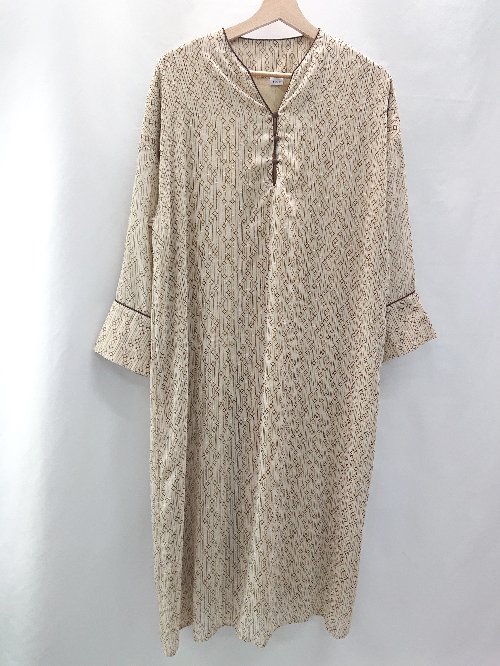 楽天フクワウチ◇ titivate 総柄 ゆったり サラサラ パイピング 長袖 ロング丈 ワンピース サイズ38 ベージュ系 レディース E 【中古】