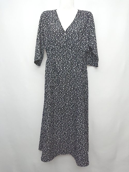 ◇ natural couture ナチュラルクチュール 花柄 七分袖 膝下丈 ワンピース ブラック ホワイト レディース P 【中古】