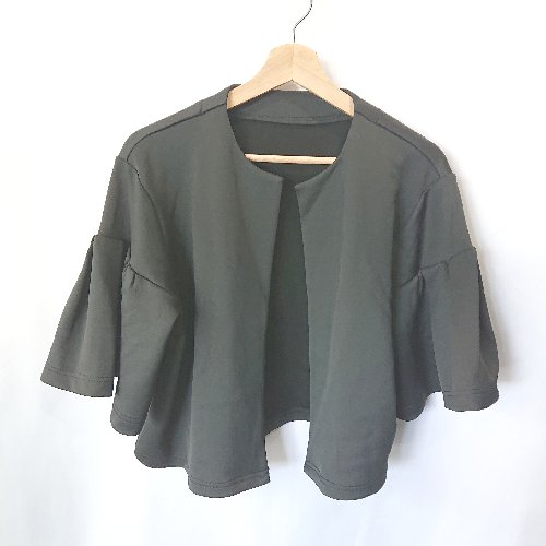 ◇ miette ミエット 半袖 ジャケット サイズF ブラック系 レディース E 【中古】 ◇ miette ミエット 半袖 ジャケット サイズF ブラック系 レディース E 【中古】