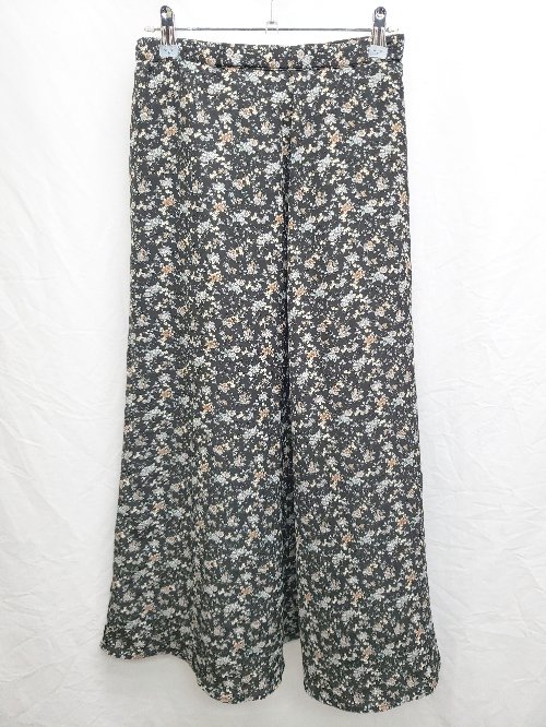 ◇ apres jour mignon アプレジュールミニョン 花柄 ロング フレア スカート サイズF ブラック マルチ レディース P 【中古】