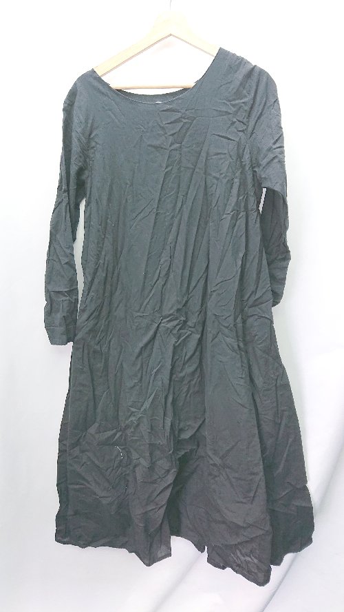 ◇ Libra リブラ コットン100％ 綺麗め 無地 フレア 長袖 ロング丈 ワンピース サイズ表記なし ブラック レディース E 【中古】