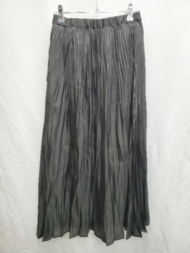 ◇ PAGEBOY ページボーイ ラメ ロング丈 プリーツ スカート サイズF ブラック レディース P 【中古】 ◇ PAGEBOY ページボーイ ラメ ロング丈 プリーツ スカート サイズF ブラック レディース P 【中古】