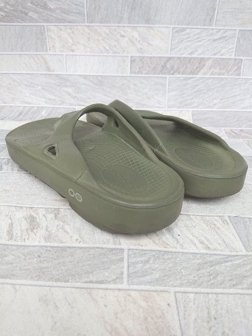 ◇ OOFOS ウーフォス サンダル サイズ39 カーキ系 メンズ P 【中古】