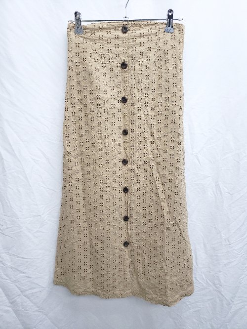 ◇ ⊂ SENSE OF PLACE by URBAN RESEARCH 刺繡レース ロング Aライン スカート サイズF ベージュ系 レディース P 【中古】