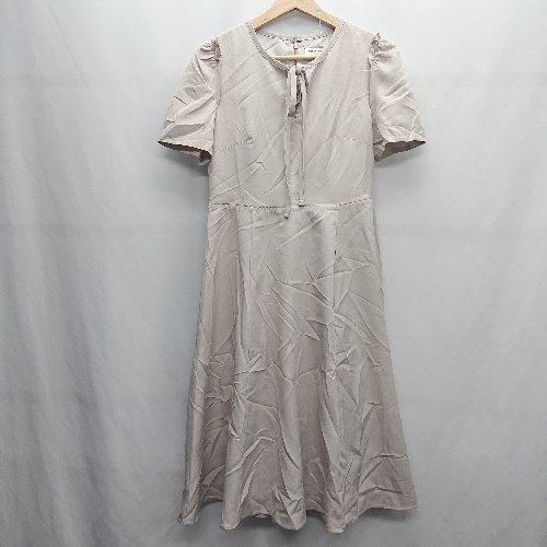 ◇ Cookie Chocolate クッキーチョコレート 半袖 ひざ丈 ワンピース サイズM-L グレージュ系 レディース E 【中古】