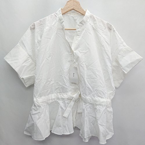 ◇ ◎ KBF URBAN RESEARCH DOORS ウエストリボン付き ペプラム 半袖 ブラウス サイズ1 オフホワイト レディース E 【中古】 ◇ ◎ KBF URBAN RESEARCH DOORS ウエストリボン付き ペプラム 半袖 ブラウス サイズ1 オフホワイト レディース E 【中古】