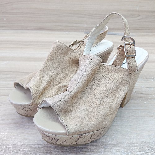 ◇ Θ MAJESTIC LEGON マジェスティックレゴン ハイヒール サイズM ベージュ レディース E 【中古】