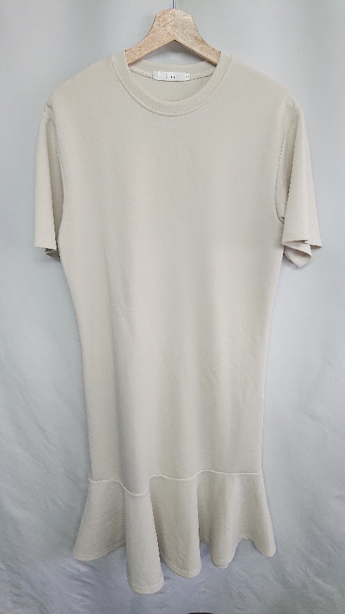 ◇ ⊂ fifth フィフス 半袖 ロング丈 ワンピース サイズS ベージュ レディース E 【中古】